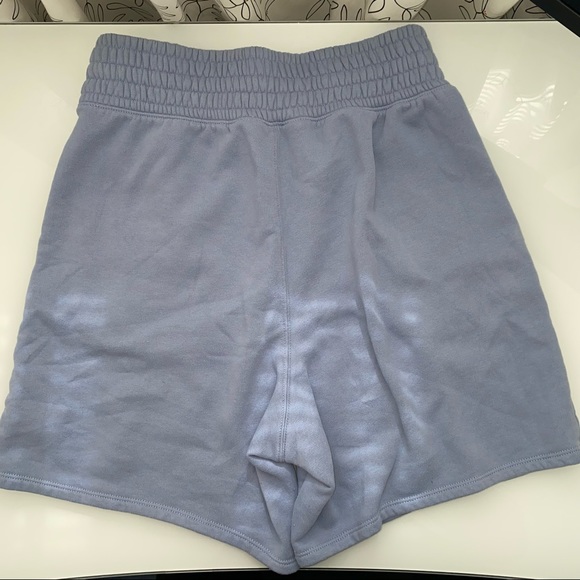 Abercrombie & Fitch Blue High Rise Tailored Fleece Shorts - Picture 8 of 8